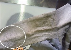 背広綿麻宅配・襟の黄ばみ